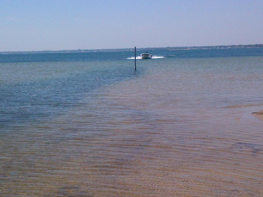 Name:  tawas bay 13 005.jpg
Views: 430
Size:  71.3 KB