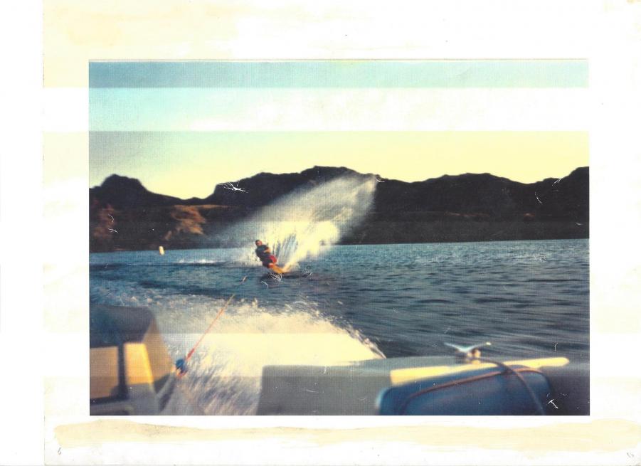 Name:  havasu skiing.jpg
Views: 543
Size:  50.8 KB