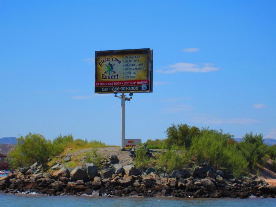 Name:  sue havasu pics 196.jpg
Views: 265
Size:  55.1 KB