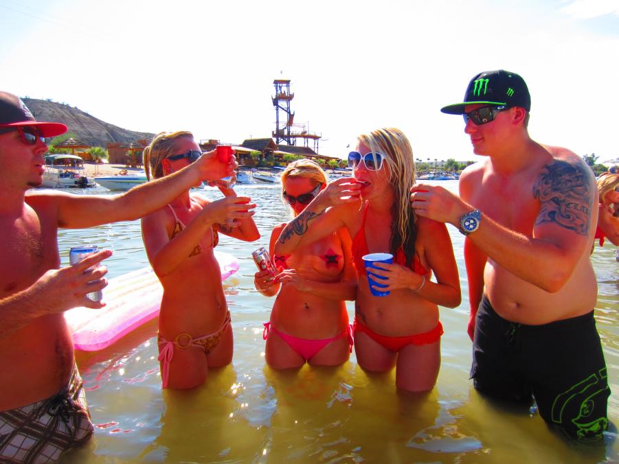 Name:  sue havasu pics 233.jpg
Views: 258
Size:  75.4 KB