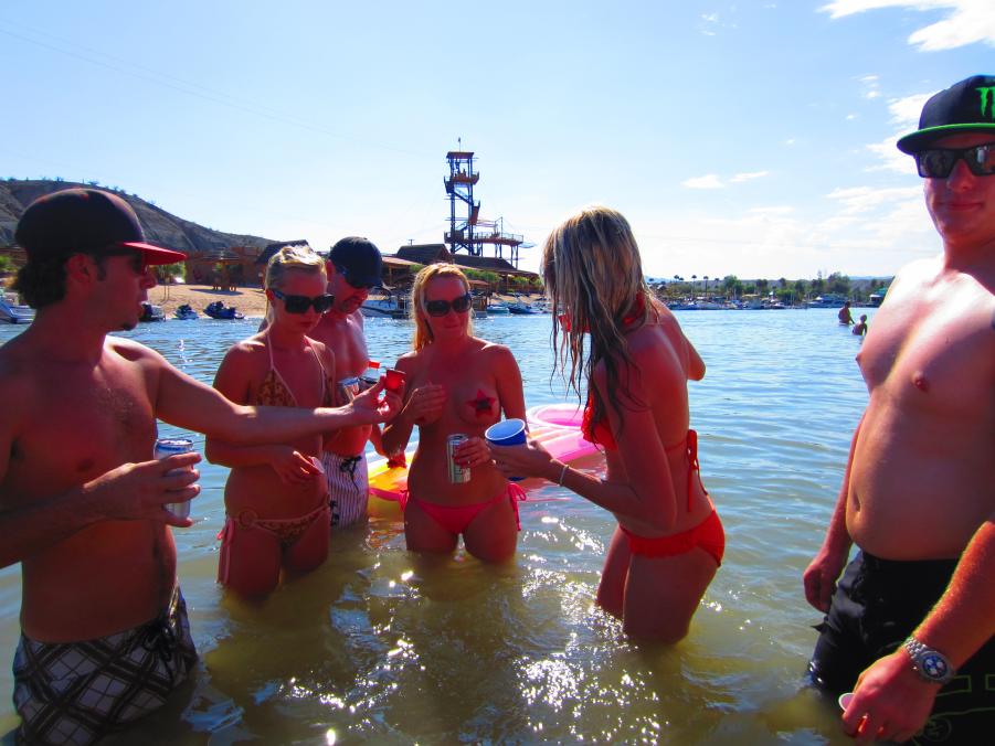 Name:  sue havasu pics 235.jpg
Views: 246
Size:  77.5 KB