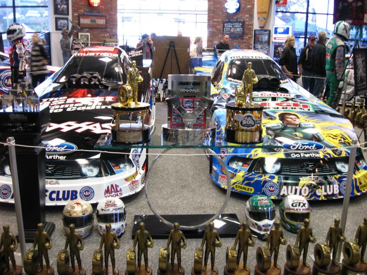 Name:  John Force 12-02-12 032.jpg
Views: 143
Size:  102.4 KB