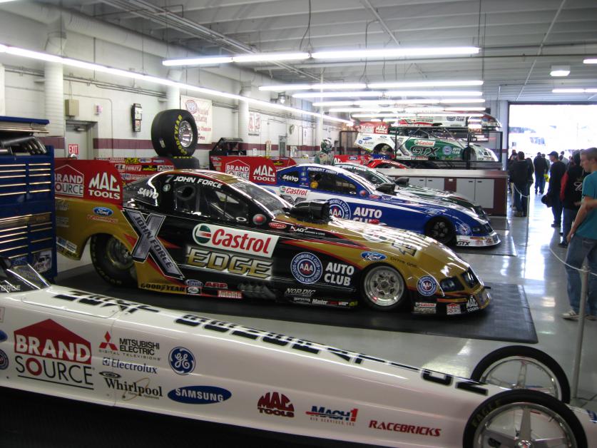 Name:  John Force 12-02-12 036.jpg
Views: 188
Size:  97.1 KB