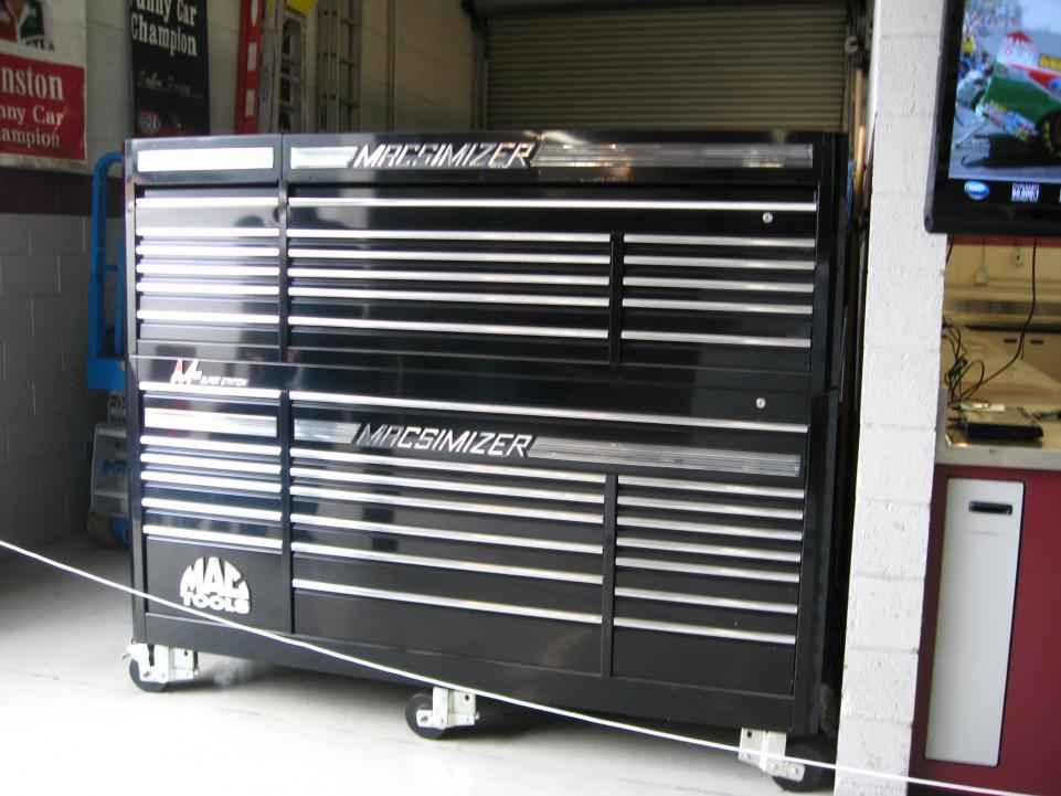 Name:  John Force 12-02-12 040.jpg
Views: 193
Size:  90.6 KB