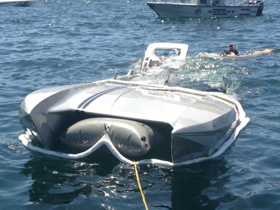 Name:  Flipped Boat.jpg
Views: 98
Size:  97.8 KB