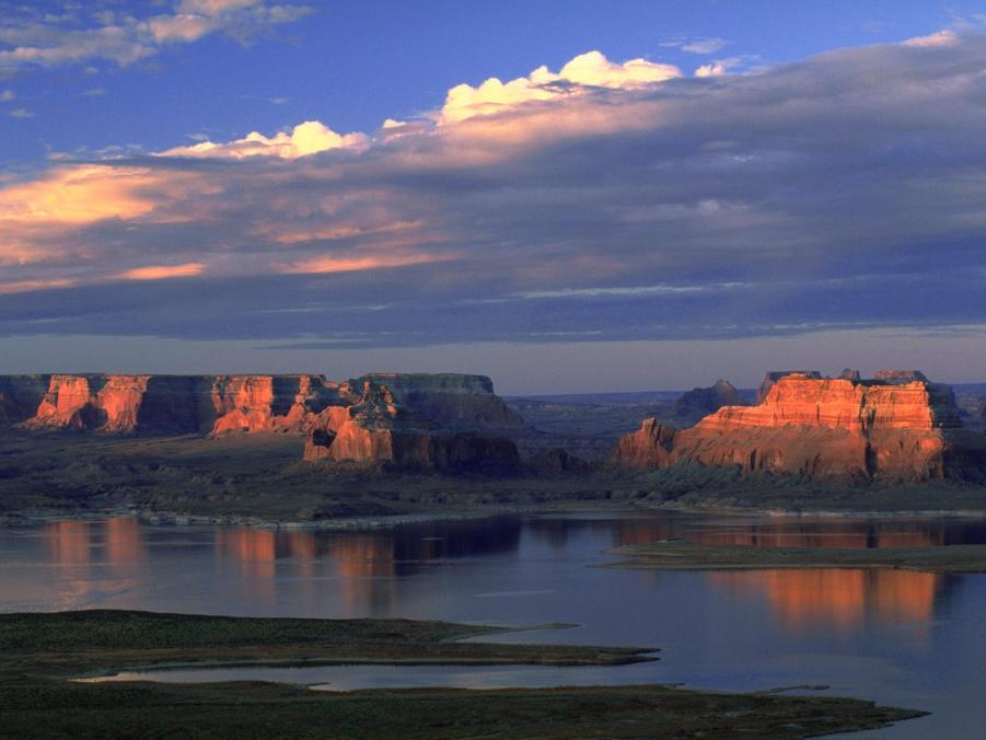 Name:  photos-of-Lake-Powell-Utah-pictures.jpg
Views: 90
Size:  59.5 KB