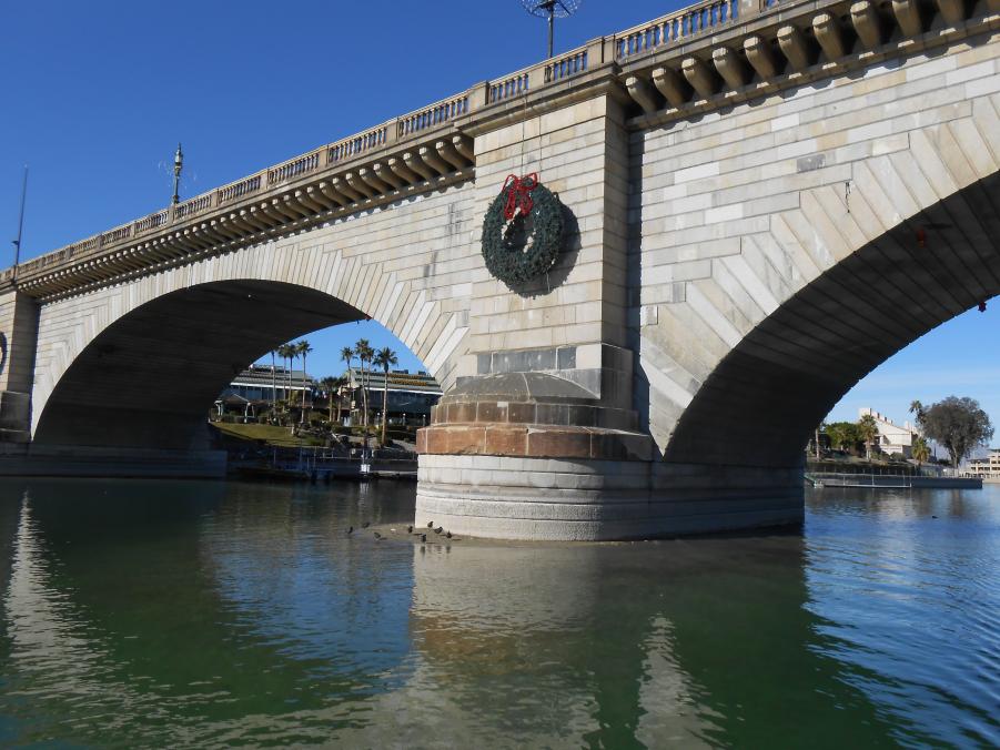 Name:  Christmas Eve, 2013, Havasu 014.jpg
Views: 657
Size:  93.4 KB