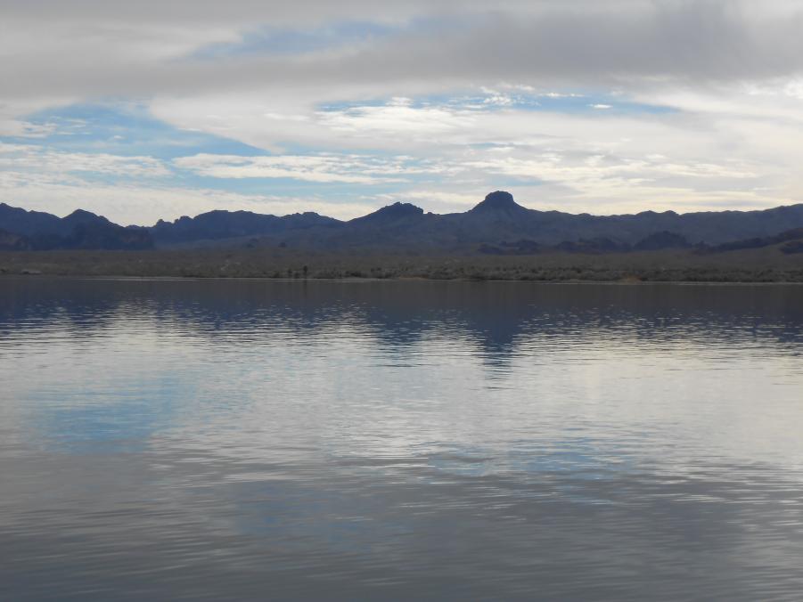 Name:  Havasu , Jan. 2014 003.jpg
Views: 160
Size:  54.4 KB