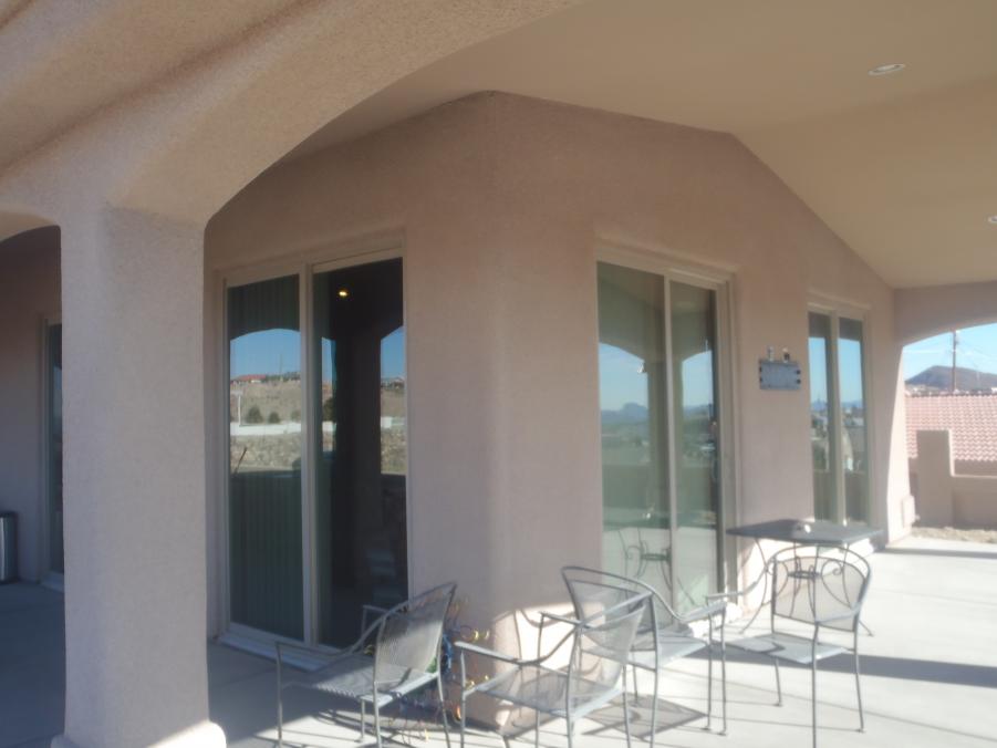Name:  havasu 009.jpg
Views: 492
Size:  44.1 KB