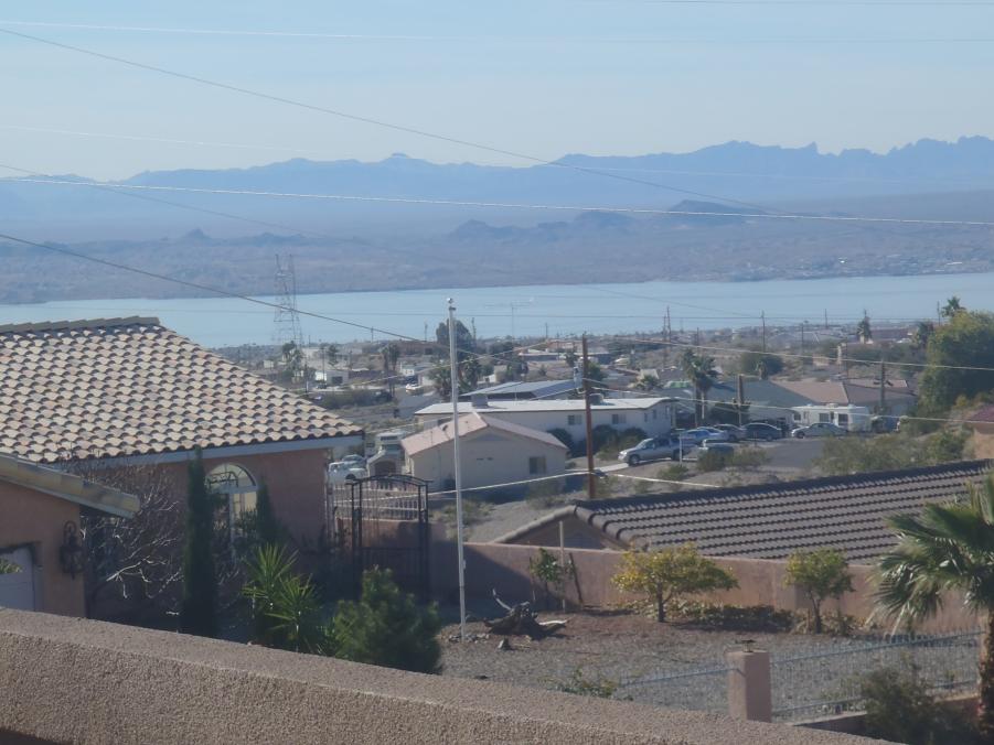 Name:  havasu 013.jpg
Views: 142
Size:  77.8 KB