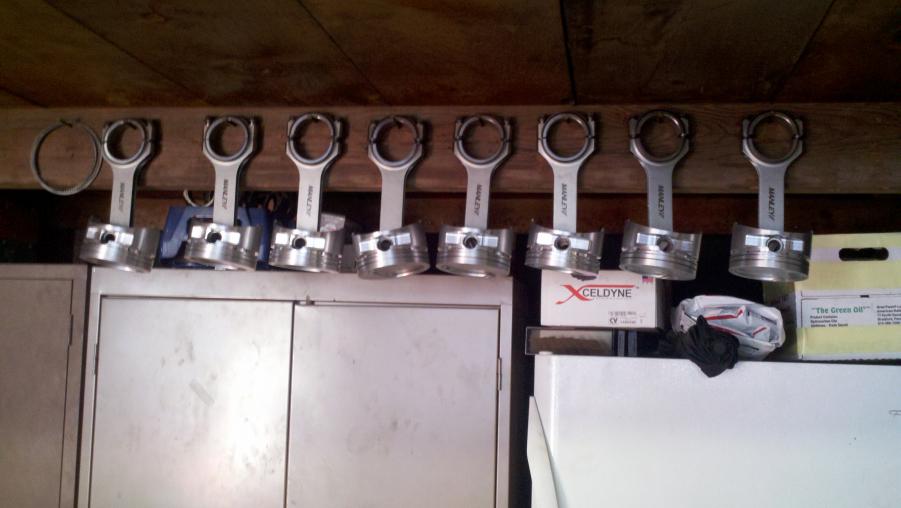 Name:  ManleyRods_Pistons1.jpg
Views: 591
Size:  47.7 KB