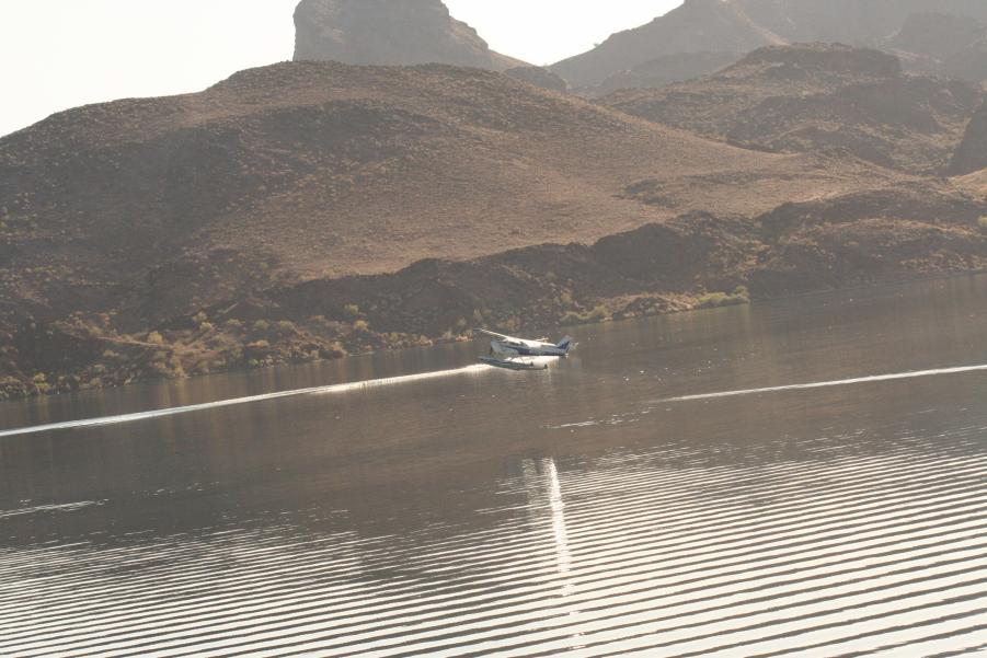 Name:  Sea Plane in Whipple Bay 4-2013 015.jpg
Views: 98
Size:  80.5 KB