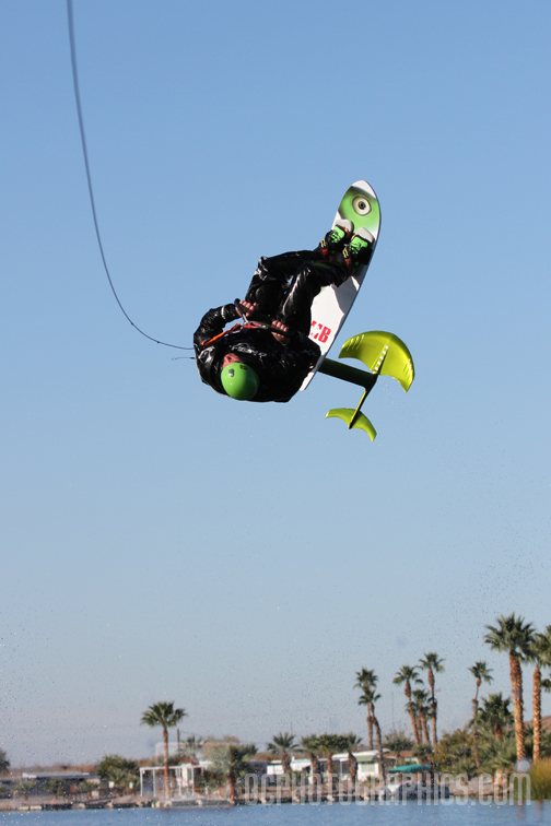 Name:  SkySki_07.jpg
Views: 433
Size:  254.1 KB