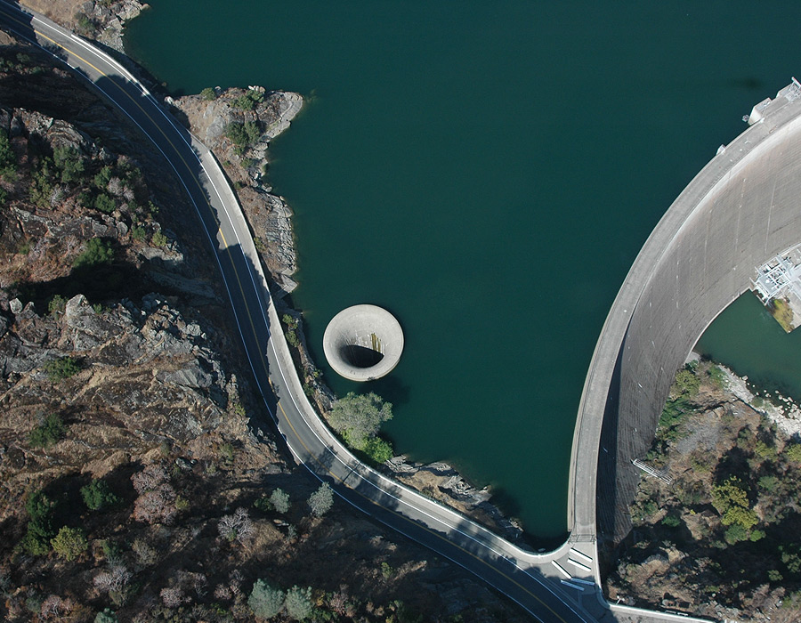 Name:  monticello_dam_drain_glory_hole_usa_arial_view1.jpg
Views: 398
Size:  243.1 KB