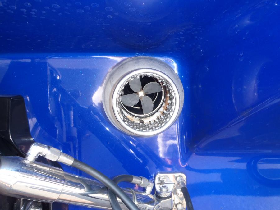 Name:  ron hill 26 4blade on cheetah 001.jpg
Views: 230
Size:  67.8 KB