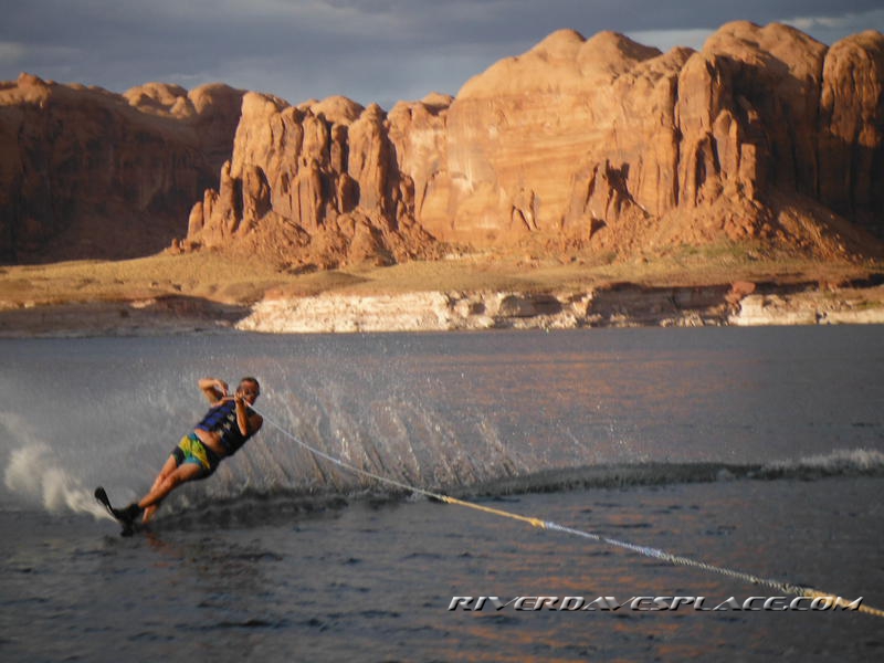 Name:  powell10.jpg
Views: 403
Size:  210.9 KB