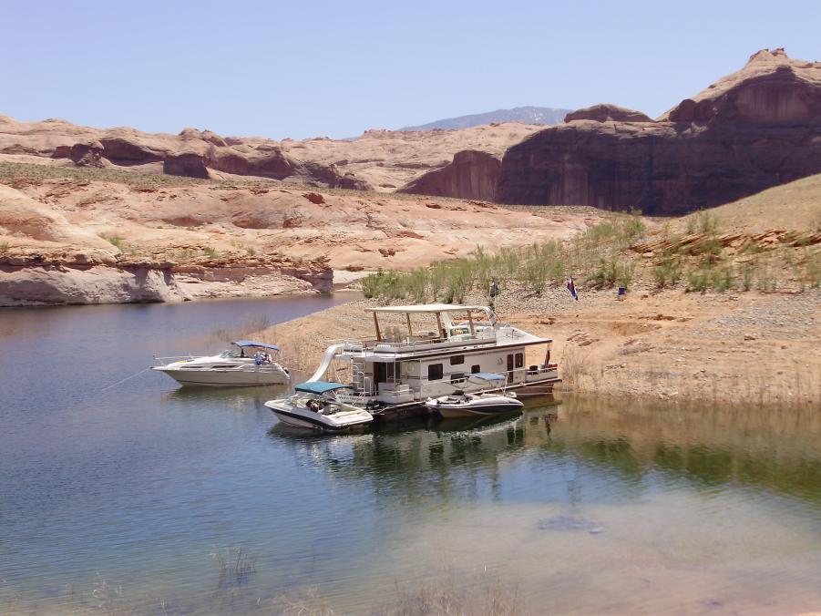 Name:  Lake Powell,  05-2009 073.jpg
Views: 138
Size:  89.9 KB