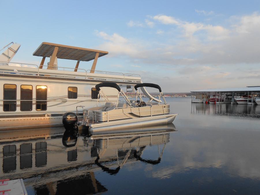 Name:  Lake Powell, 2012 036.jpg
Views: 174
Size:  66.9 KB
