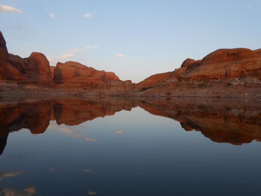 Name:  Lake Powell, 2012 165.jpg
Views: 169
Size:  38.3 KB