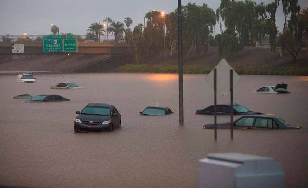 Name:  Arizona rain.jpg
Views: 202
Size:  22.6 KB