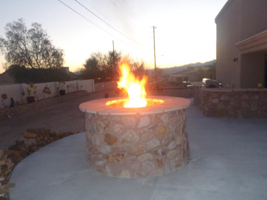 Name:  frontyard havasu 016.jpg
Views: 142
Size:  45.6 KB