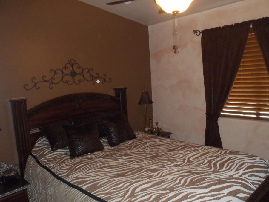 Name:  finished house 038.jpg
Views: 169
Size:  65.2 KB