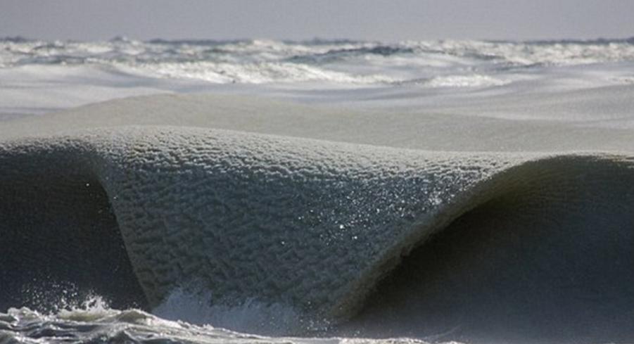 Name:  icy 2.jpg
Views: 138
Size:  45.6 KB