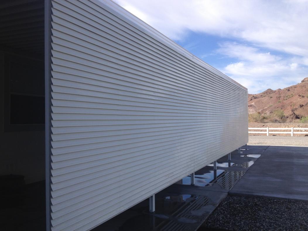 Side awning