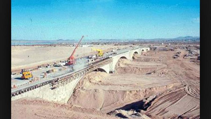 Name: london bridge.jpg
Views: 386
Size: 59.9 KB