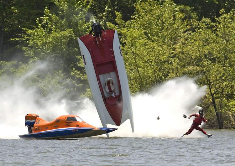 Name: boat_flip1.jpg
Views: 1436
Size: 78.1 KB