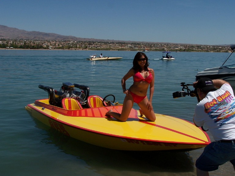 Name: hotboat3.jpg
Views: 261
Size: 169.9 KB