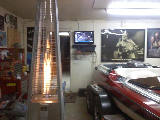 Name: downsized_1009132001a.jpg
Views: 149
Size: 29.5 KB