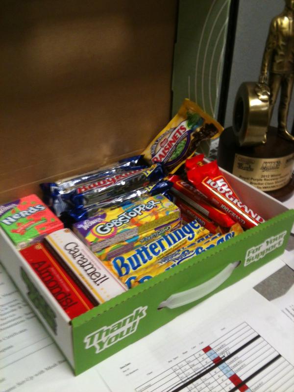 Name: lunch.jpg
Views: 169
Size: 65.2 KB