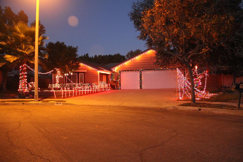 Name: Lights.jpg
Views: 425
Size: 96.2 KB