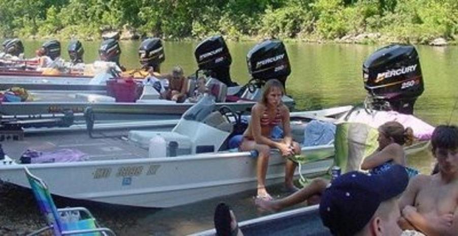 Name: gigging 3.jpg
Views: 590
Size: 67.8 KB