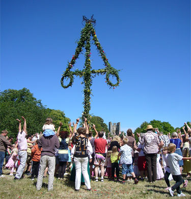 Name: midsommar.jpg
Views: 179
Size: 46.7 KB
