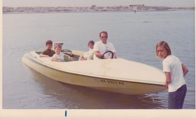 Name:  San Diego Bay 1974.jpg
Views: 74
Size:  25.4 KB