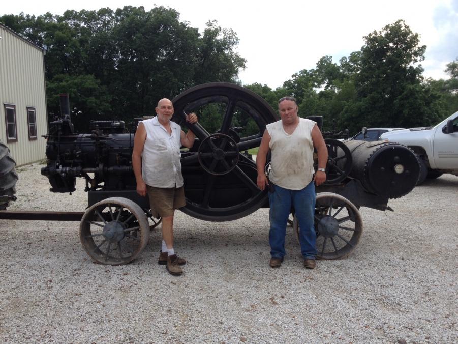 Name: john and lavern.jpg
Views: 302
Size: 114.1 KB